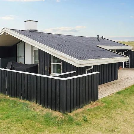 Ferienhaus 4 Star In Lokken-by Traum